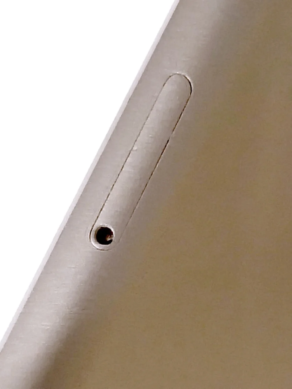 Apple iPad Air2 A1567 16 GB,Wi-Fi + 4G,9.7 in-Silver(Unlocked)Battery Health 90%